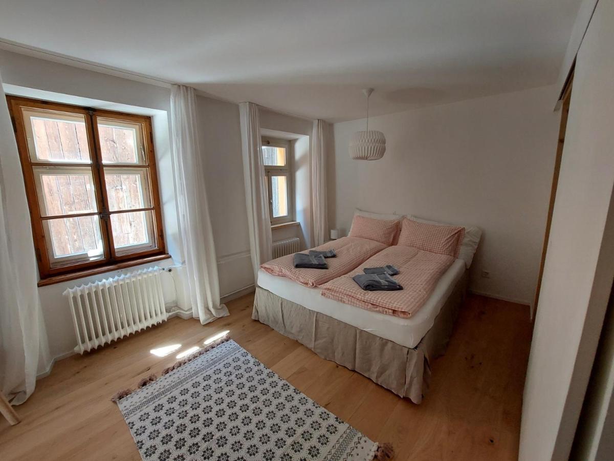 Apartament Haus La Punt, Savognin Rona Zewnętrze zdjęcie
